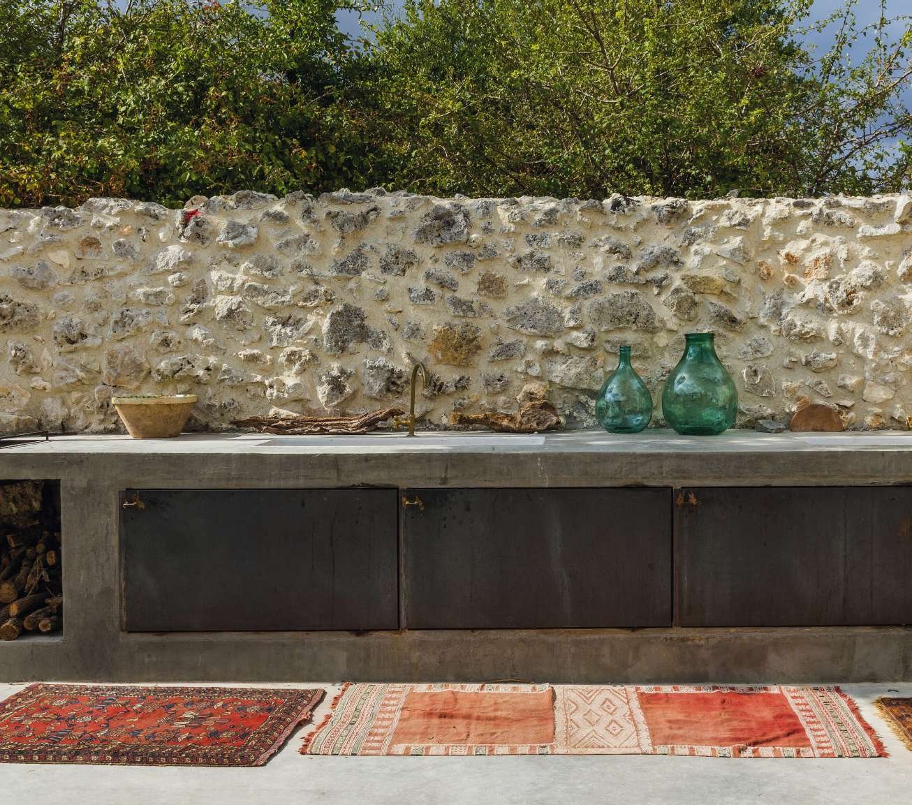jardin avec mur en pierres maison traditionnelle en Sicile Casa Balat jardin avec mur en pierres maison traditionnelle en Sicile Casa Balat