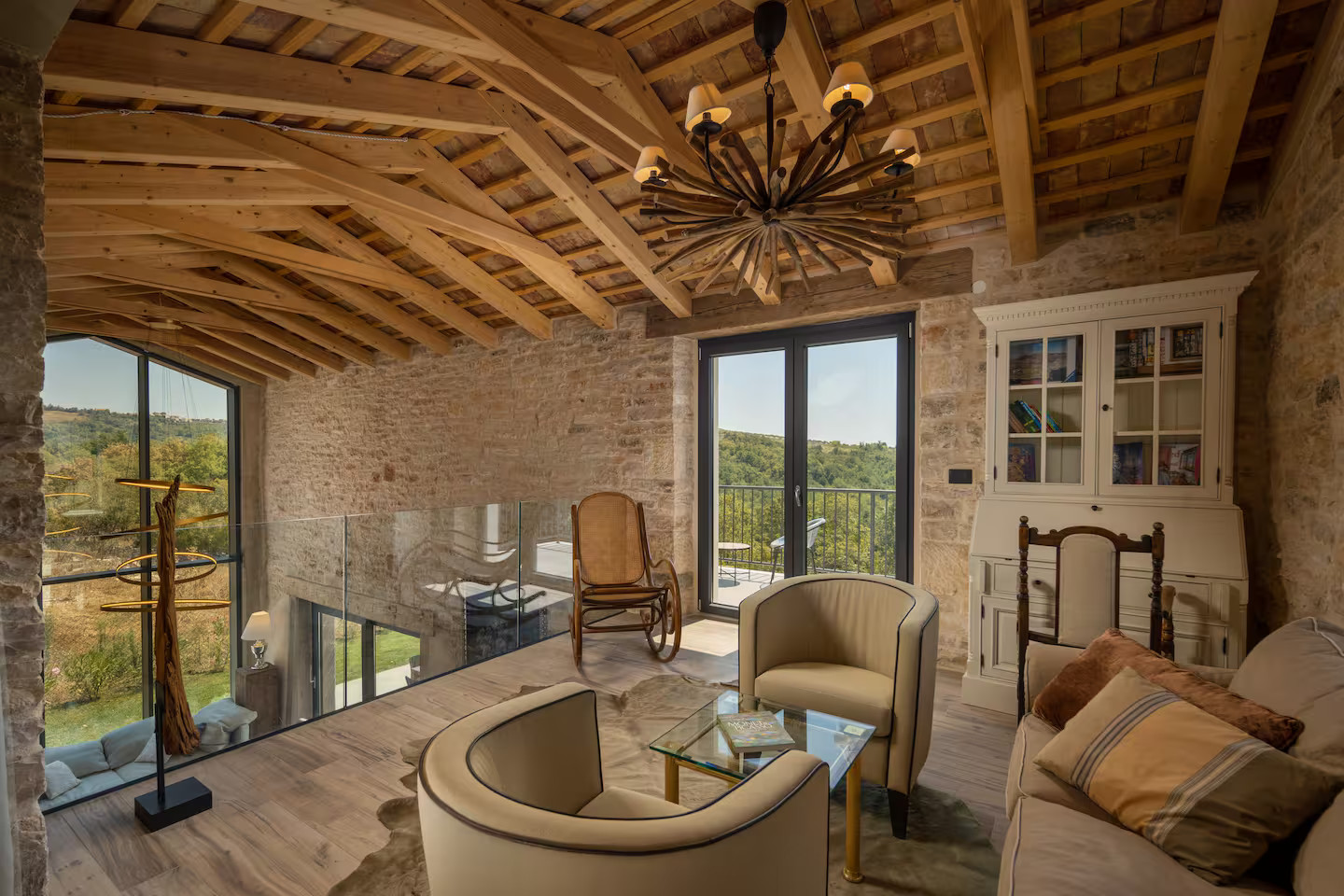 mezzanine maison en pierres rénovée Croatie, Villa la Vinella