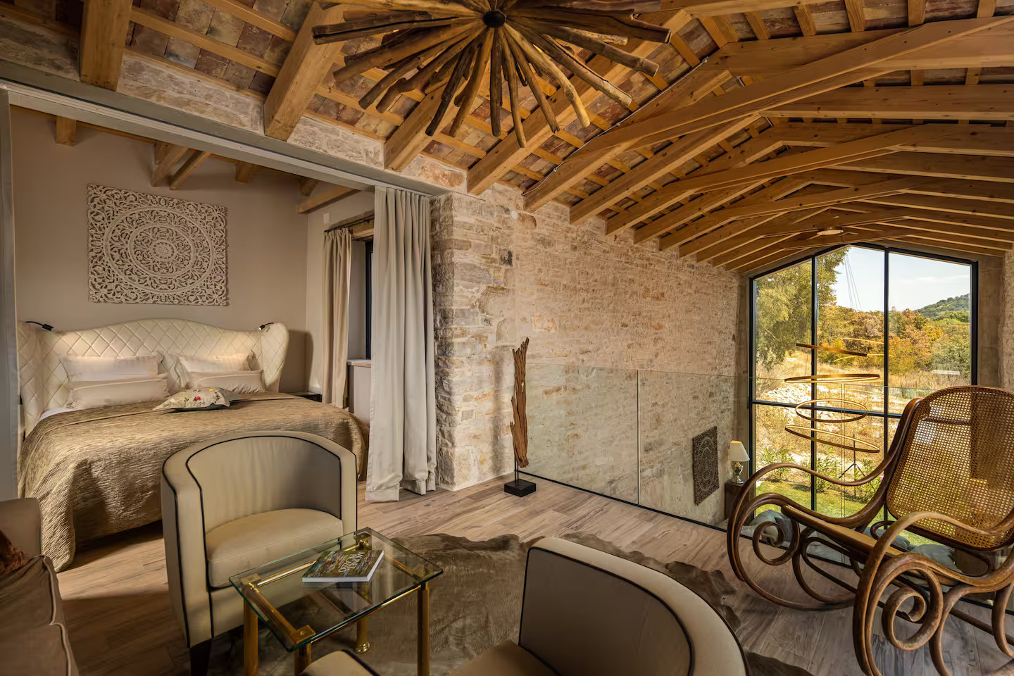 chambre sur mezzanine maison en pierres rénovée Croatie, Villa la Vinella