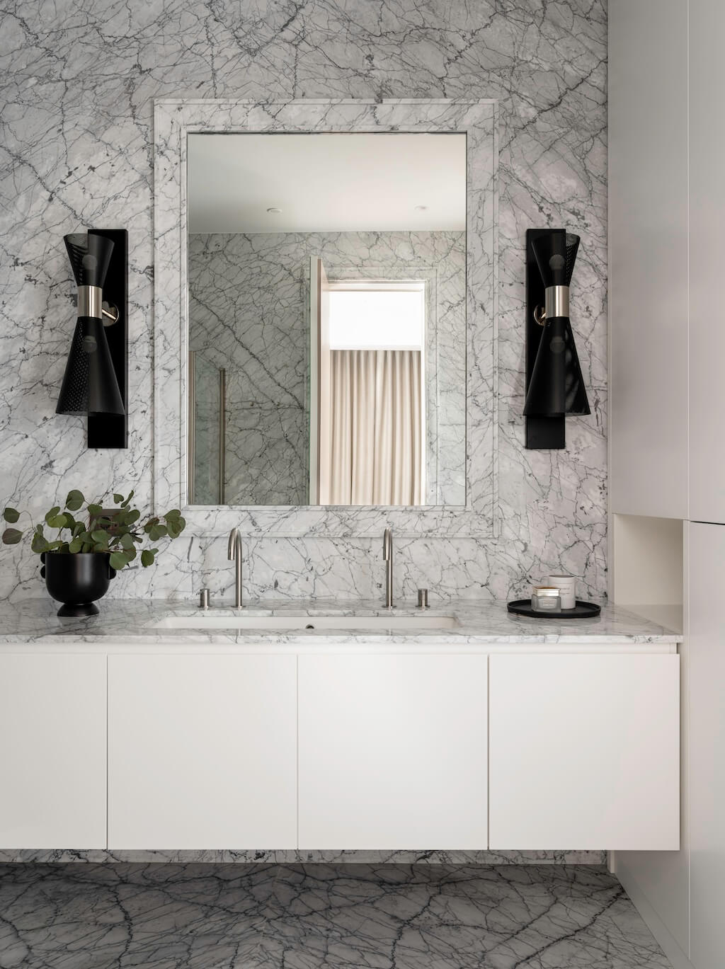 salle de bain marbre