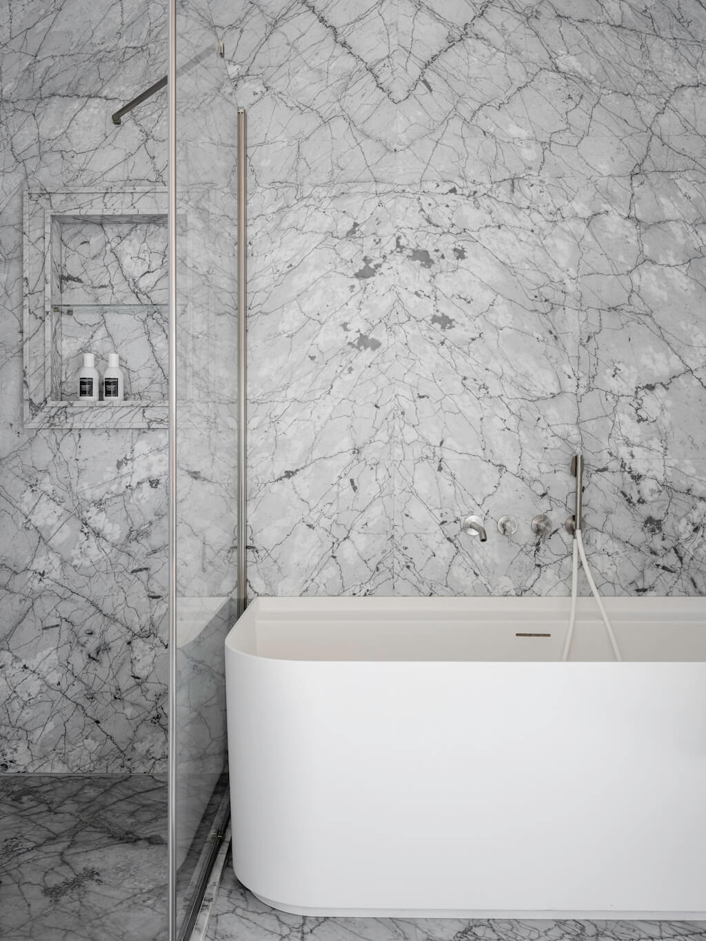 salle de bain marbre