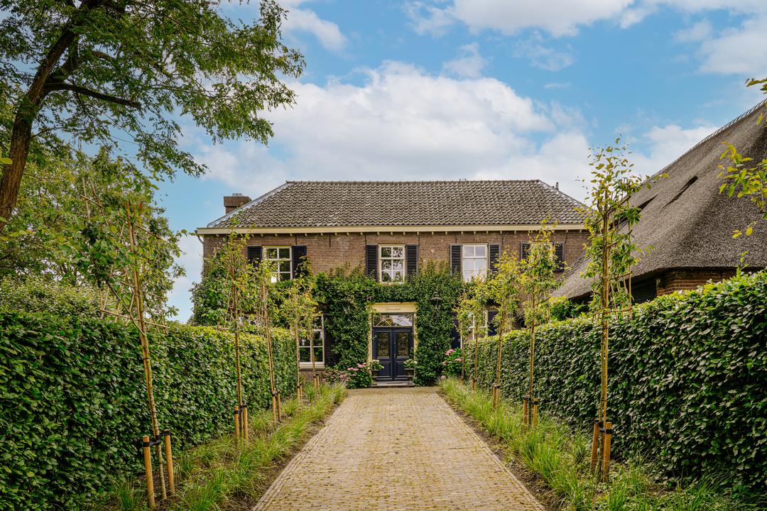 maison rénovée en briques du 18e siècle