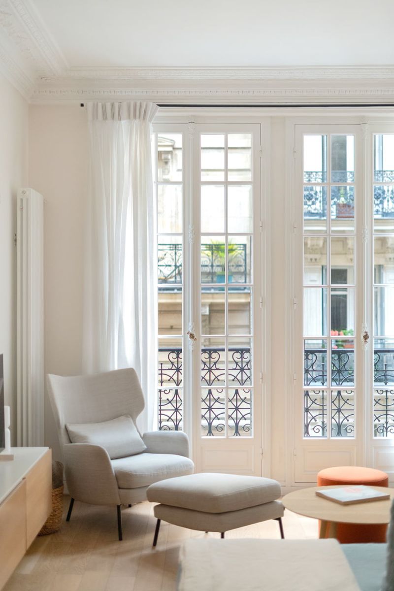 salon appartement haussmannien Paris rénové salon appartement haussmannien Paris rénové