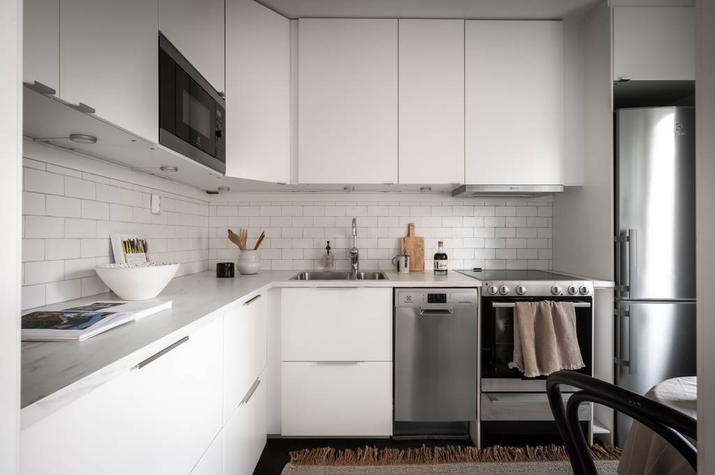 cuisine design blanche studio 35m2 décoration scandinave cuisine design blanche studio 35m2 décoration scandinave