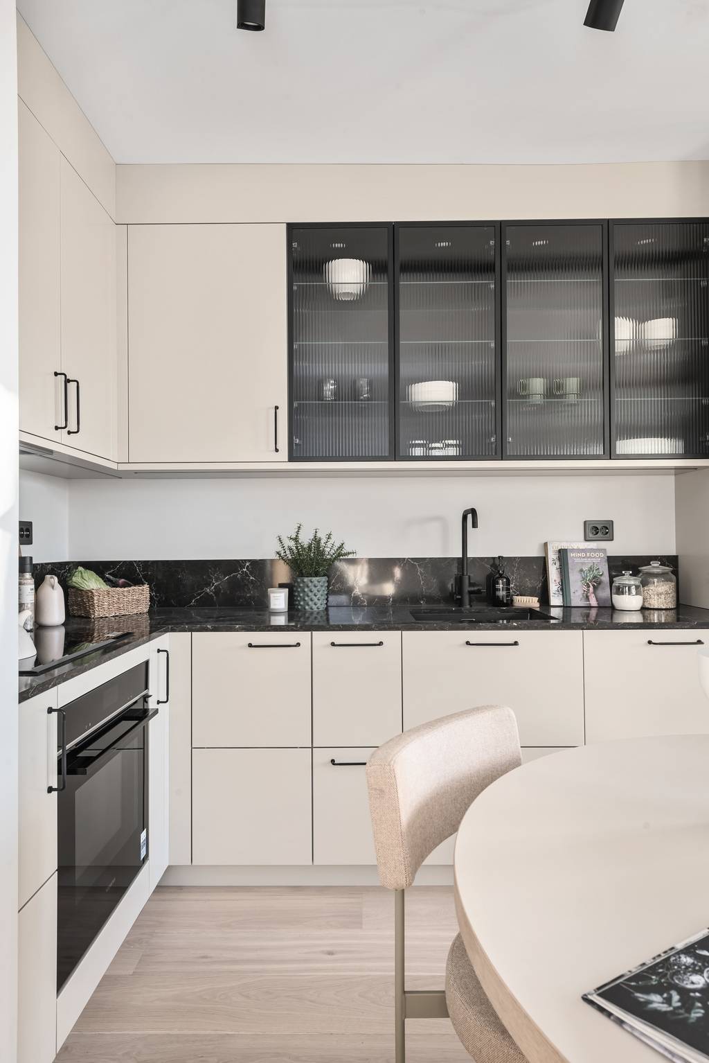 cuisine ouverte décoration scandinave deux-pièces 45m2