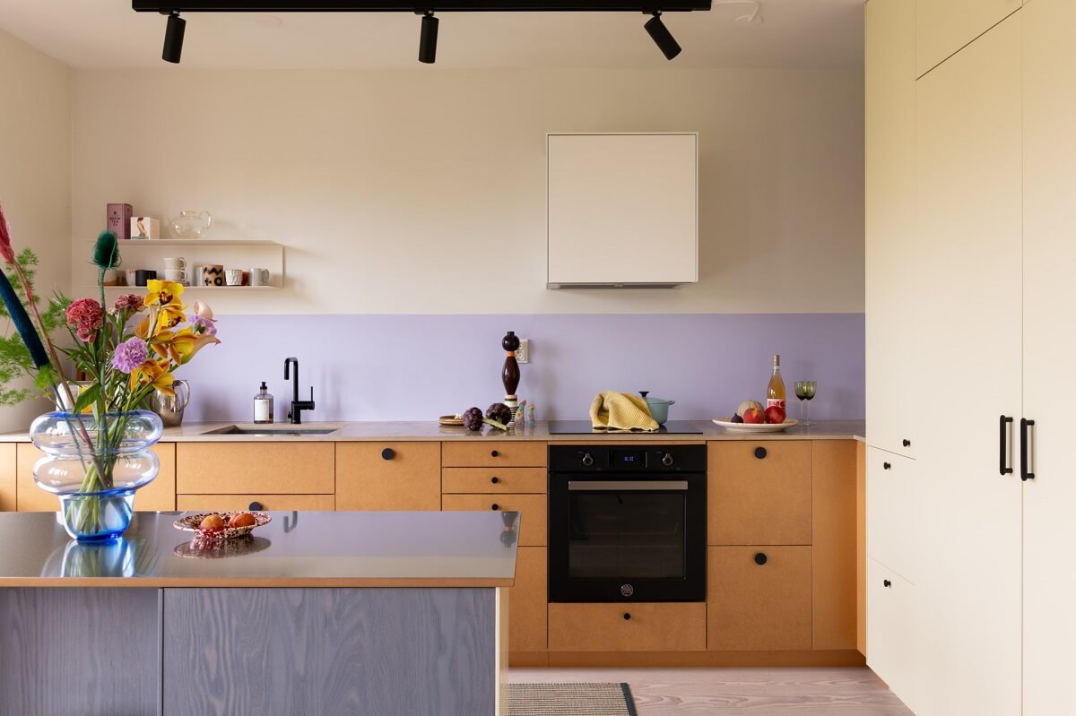 cuisine Superfront appartement de 87m2 à la décoration colorée