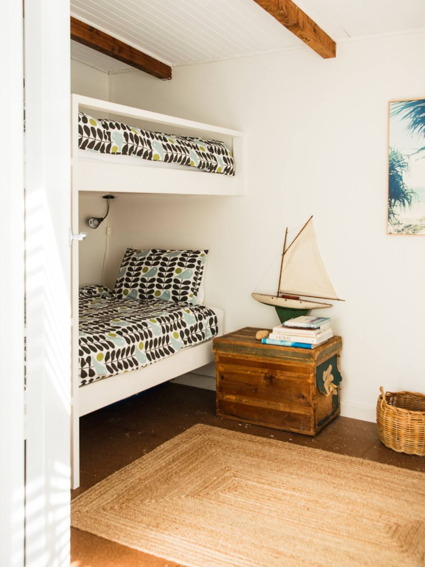 chambre lits superposés décoration contemporaine et vintage Drift Beach Shack Tasmanie