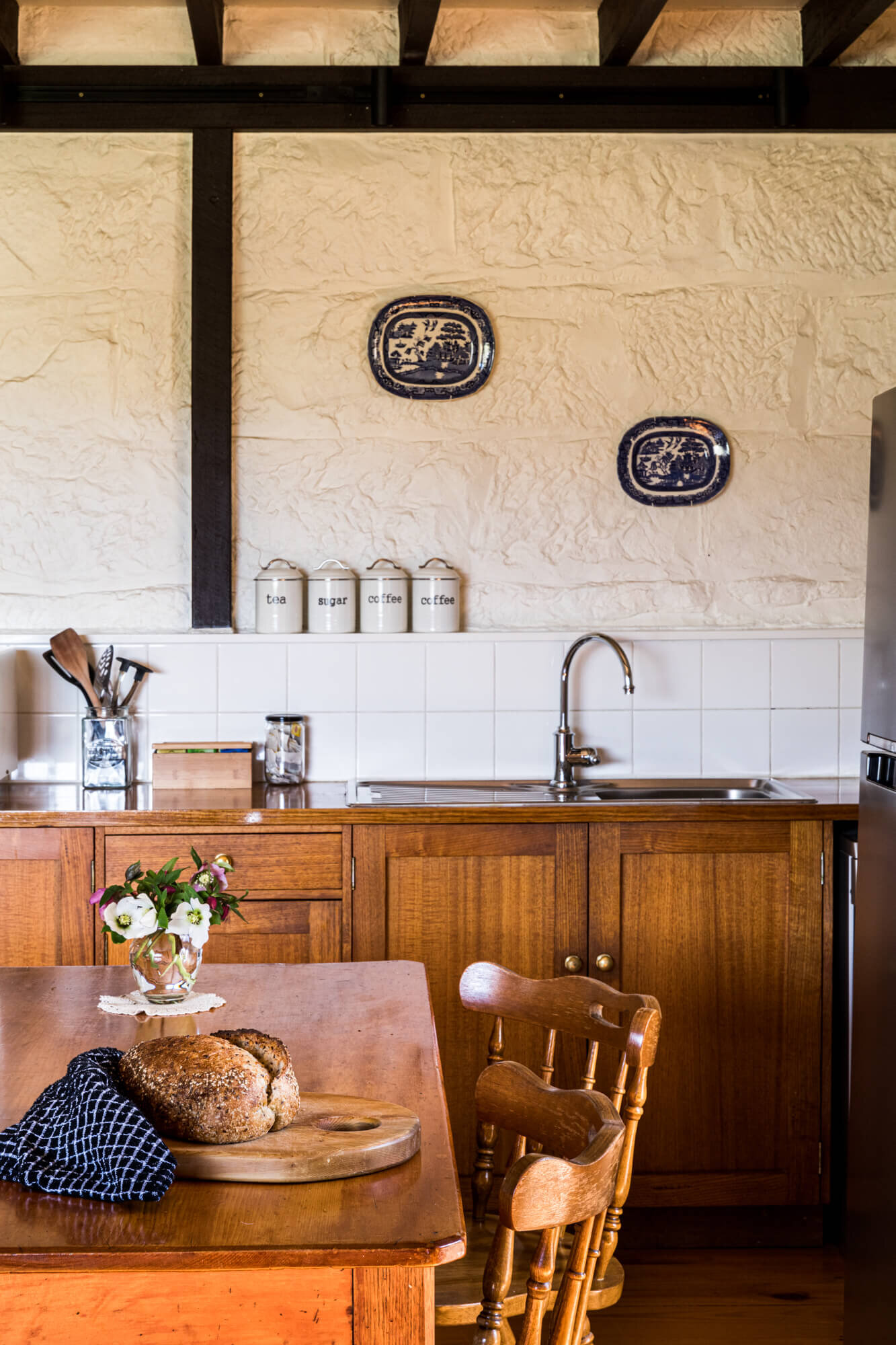cuisine ouverte et salle à manger décoration rustique chic Libby cuisine ouverte et salle à manger décoration rustique chic Libby's cottage