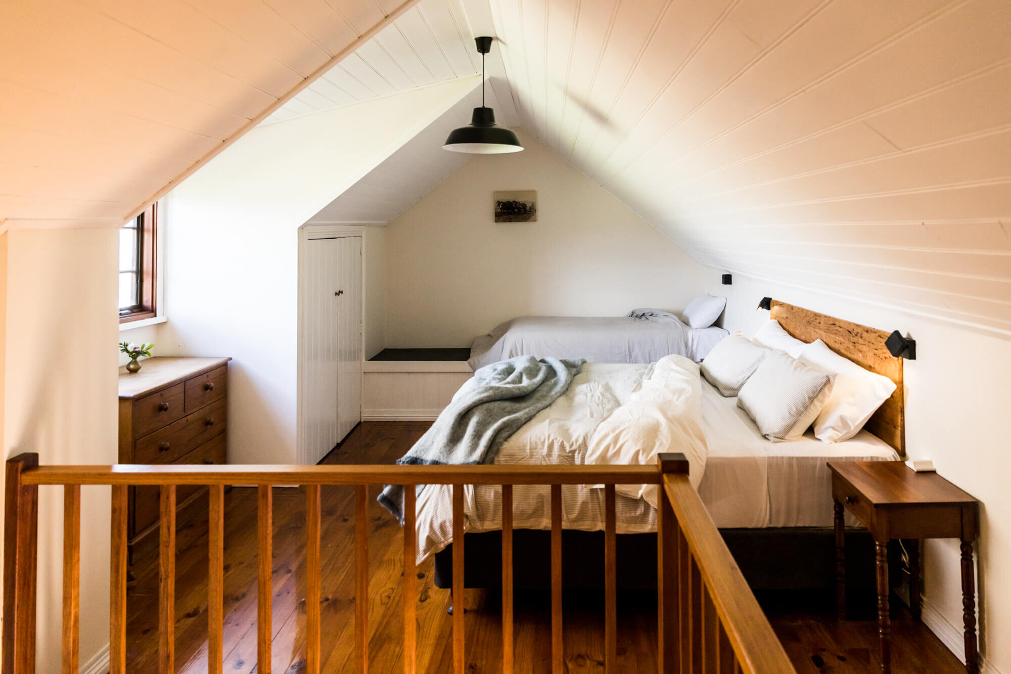 chambre à deux lits sur mezzanine Libby chambre à deux lits sur mezzanine Libby's cottage