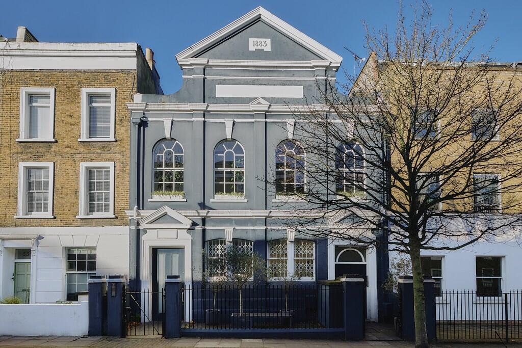 façade maison de ville Londres dans ancienne chapelle du 19e siècle