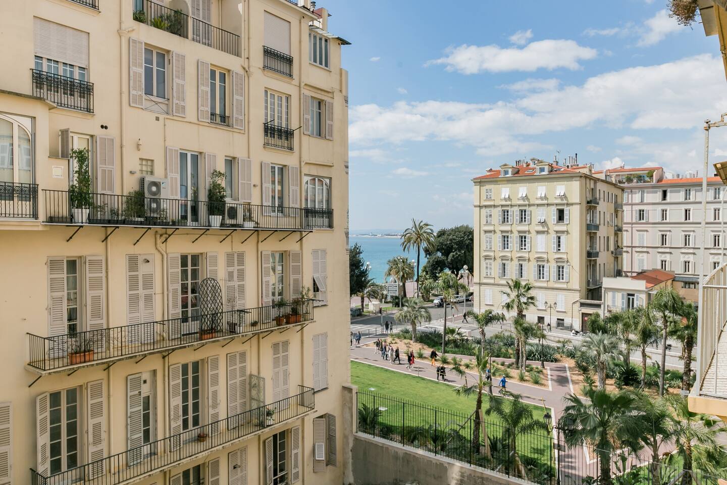 balcon immeuble Nice balcon immeuble Nice