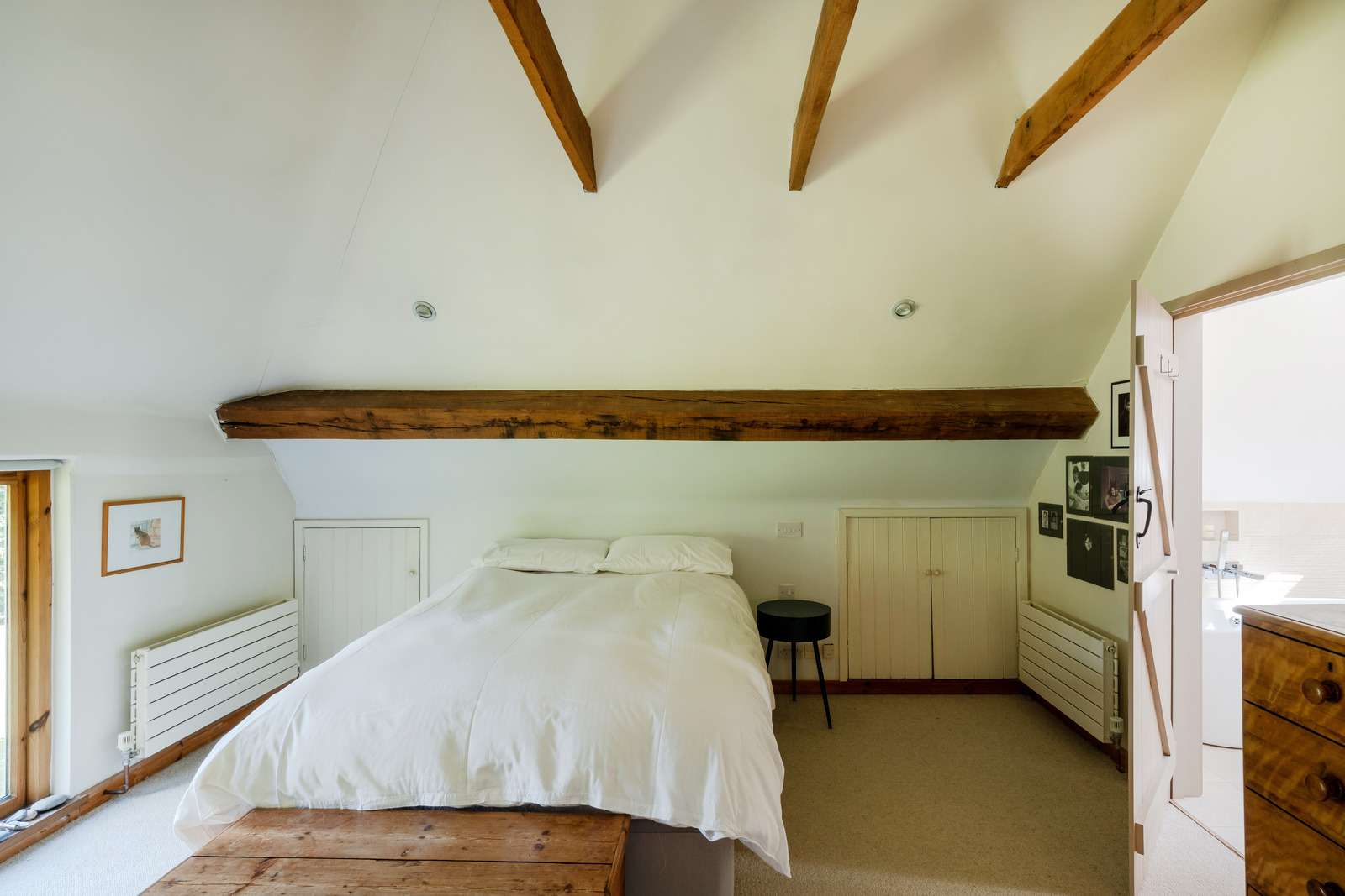 chambre mansardée avec poutres chambre mansardée avec poutres