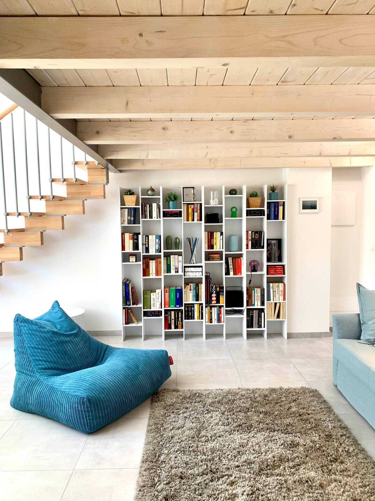 salon appartement décoration design Blue Loft Bologne Italie