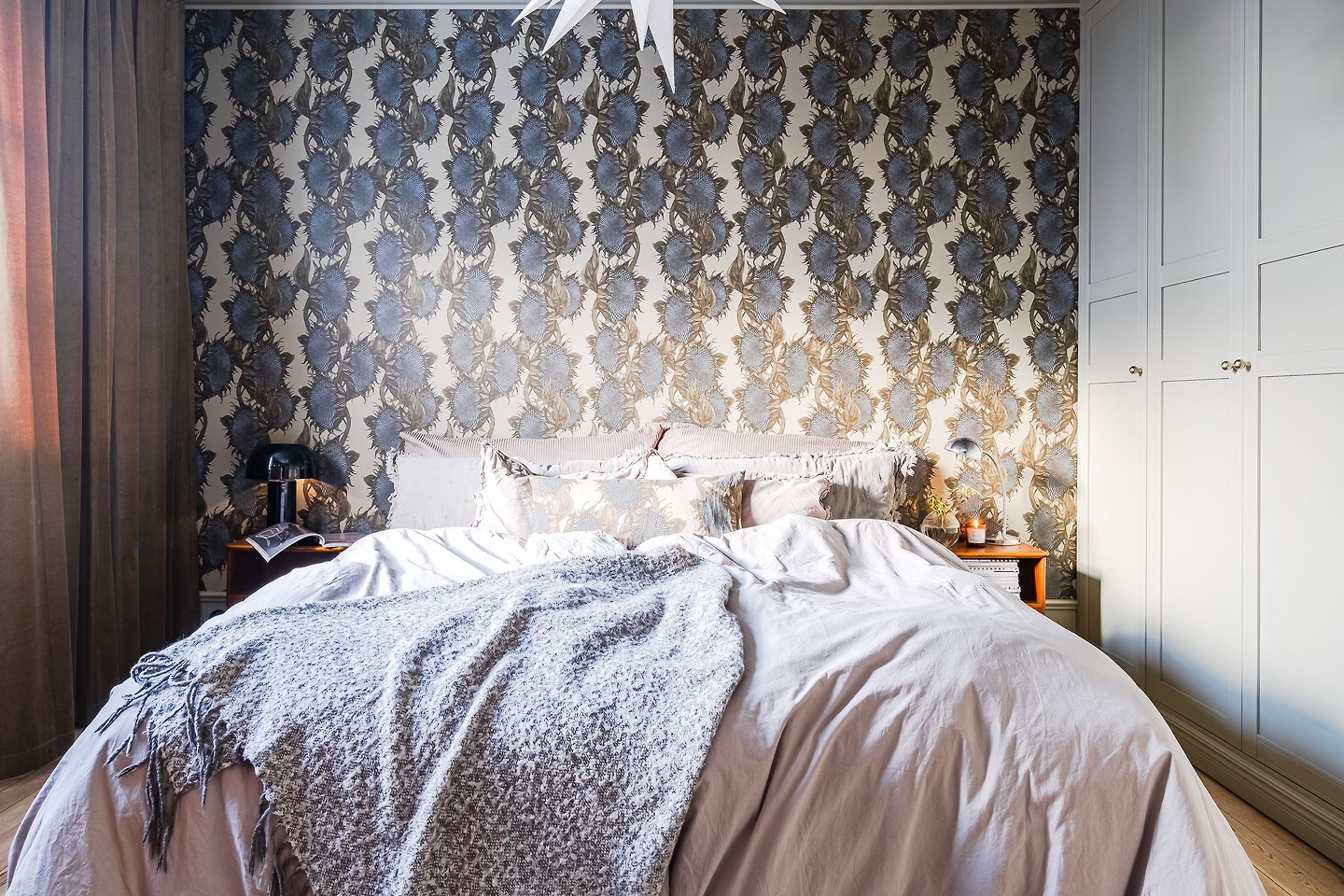 chambre papier-peint bleu