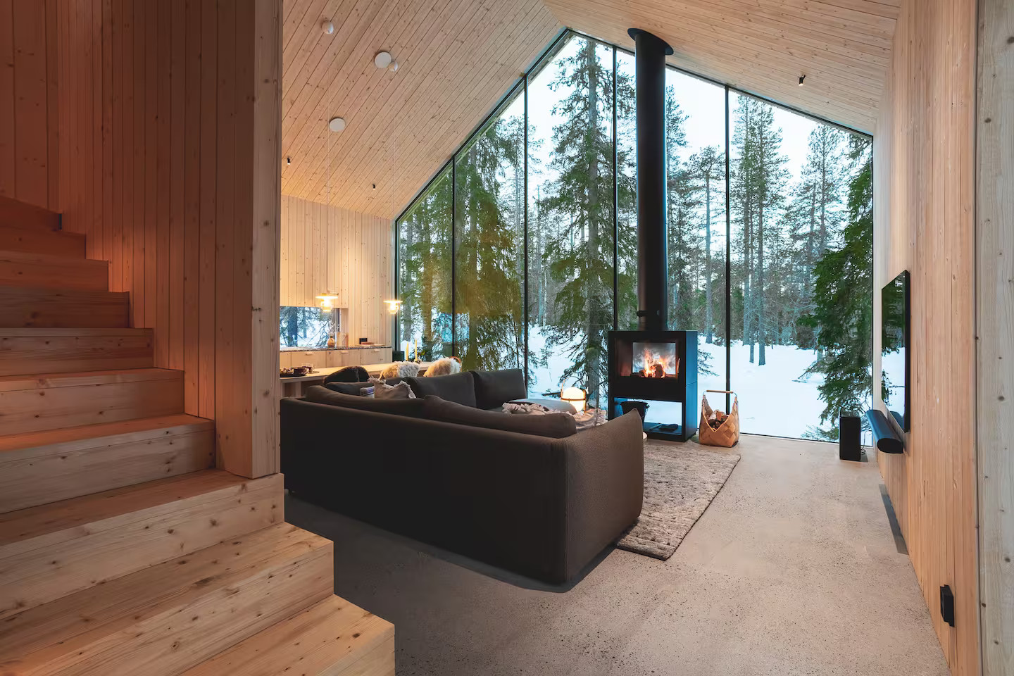 salon avec pignon vitré maison en bois Finlande Housu House