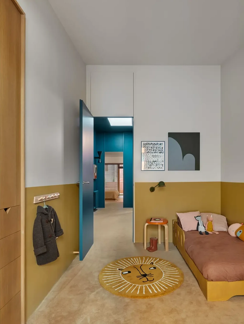 chambre jaune enfant