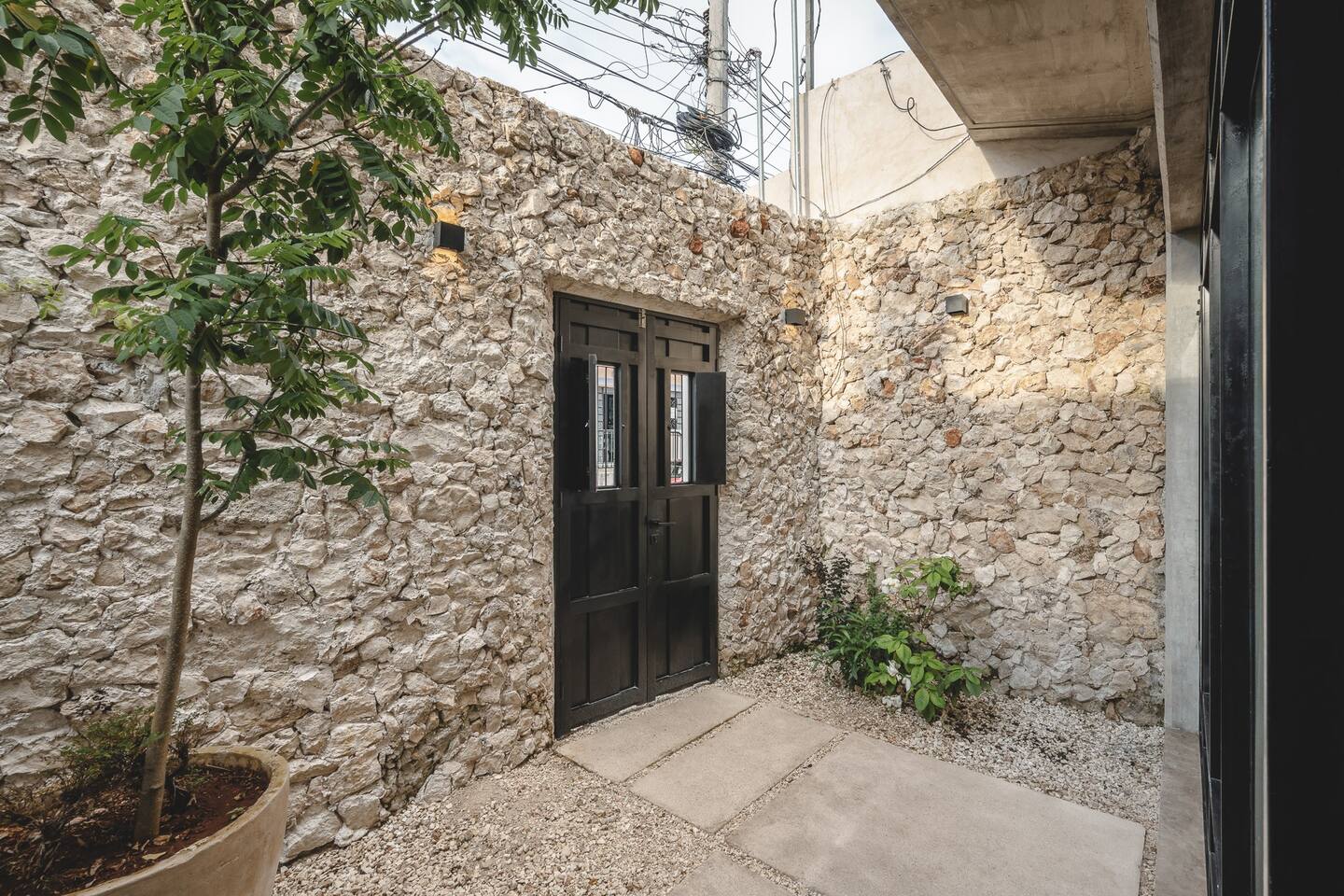 entrée maison Mexique La Pausa