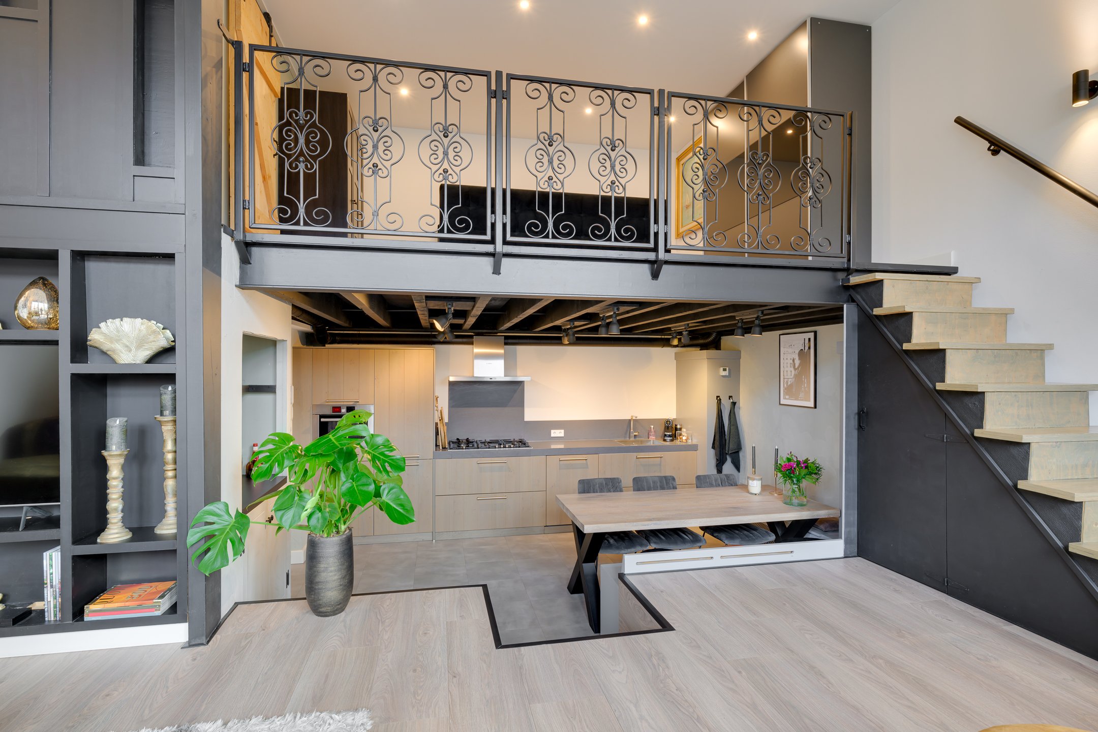 salon avec mezzanine duplex 71m2