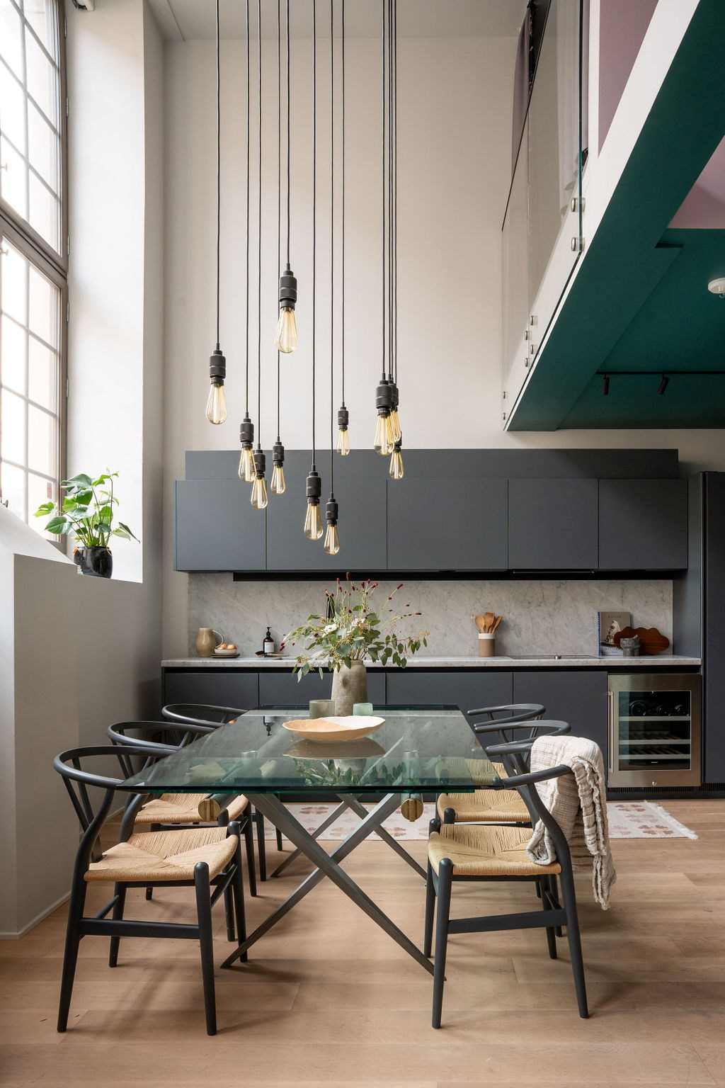 cuisine et salle à manger double hauteur duplex 100m2 décoration design cuisine et salle à manger double hauteur duplex 100m2 décoration design