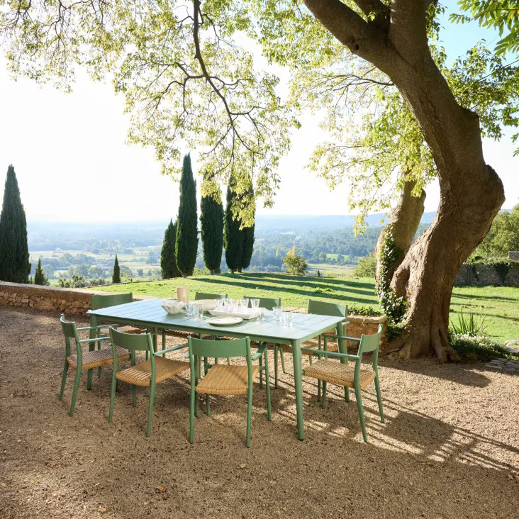 jardin avec table sous olivier jardin avec table sous olivier