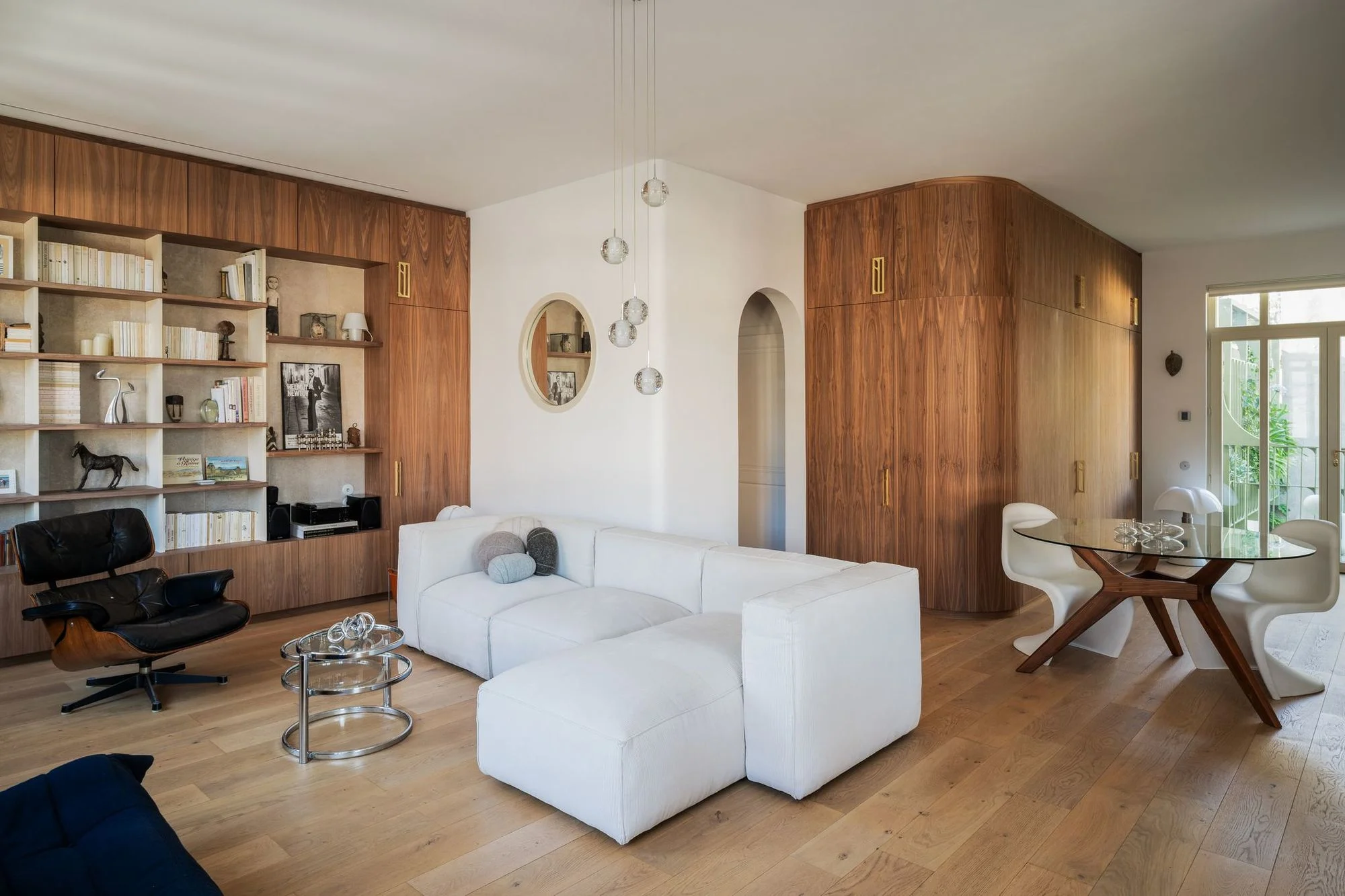 salon et salle à manger décoration contemporaine noyer