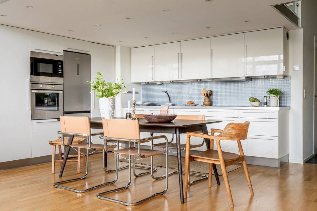 cuisine sous mezzanine deux-pièces duplex