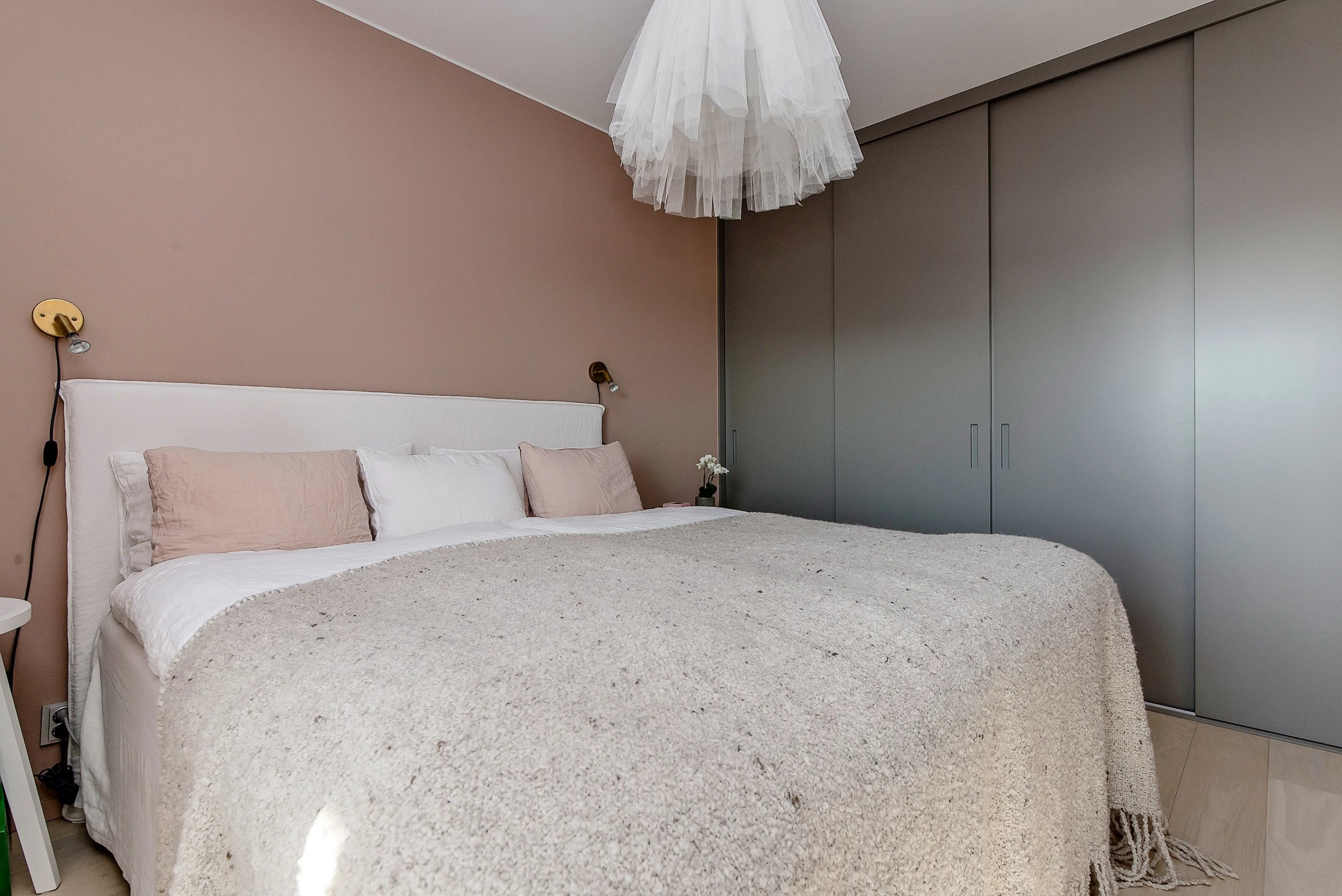 chambre deux-pièces 52m2 murs roses chambre deux-pièces 52m2 murs roses