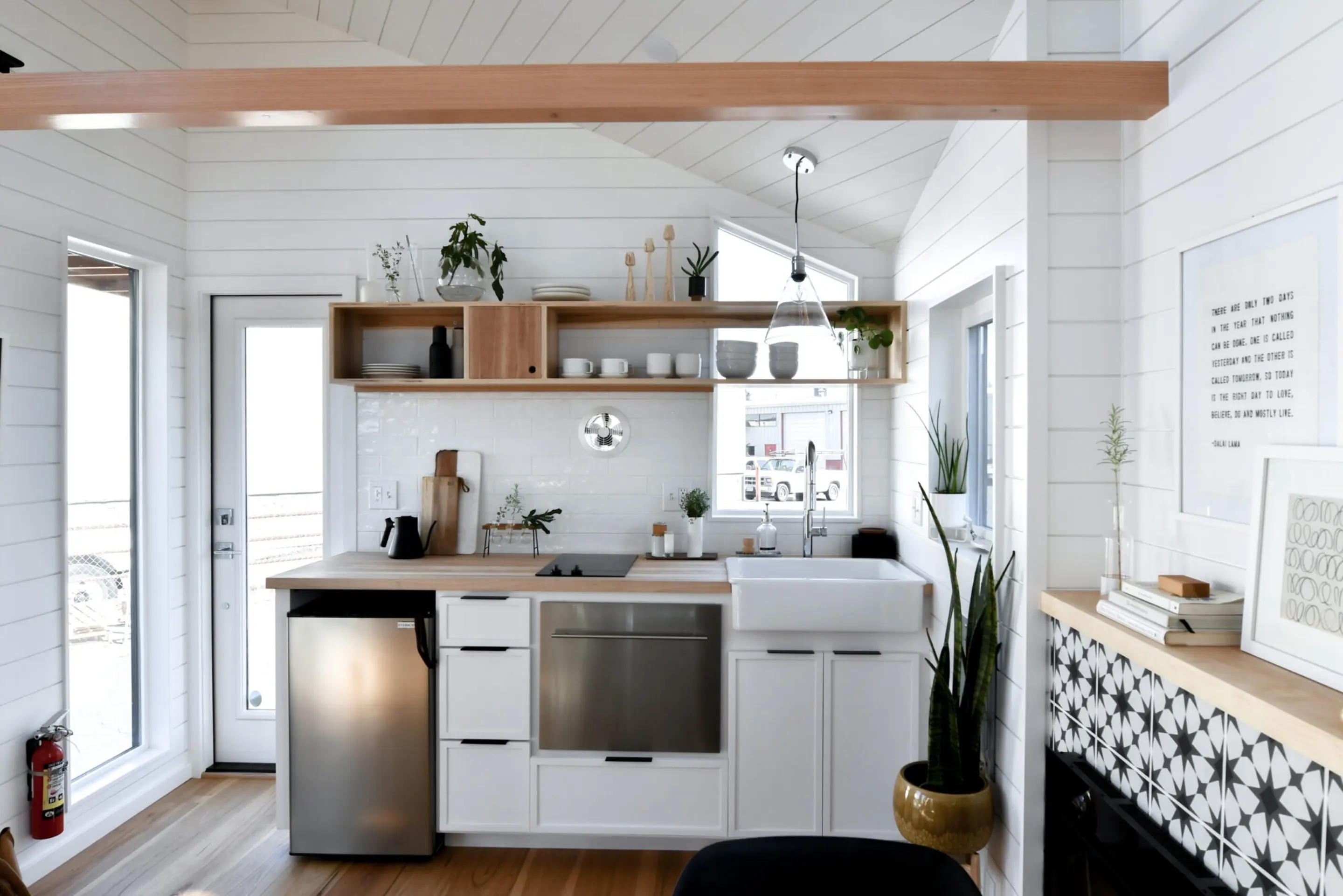 cuisine blanche et inox