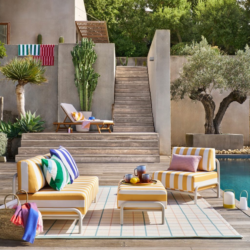 mobilier jardin à rayures
