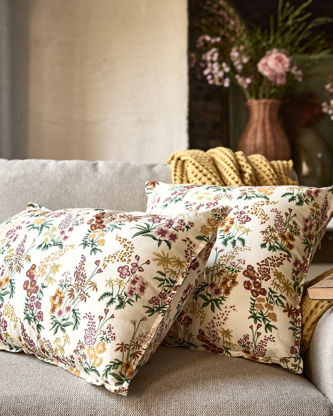 coussins salon nouvelle collection Alinea Côte Fleurie coussins salon nouvelle collection Alinea Côte Fleurie