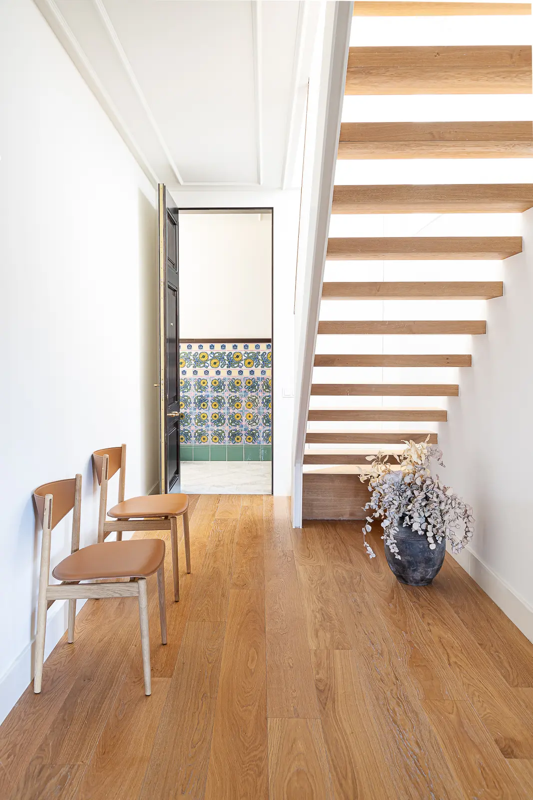 entrée avec escalier