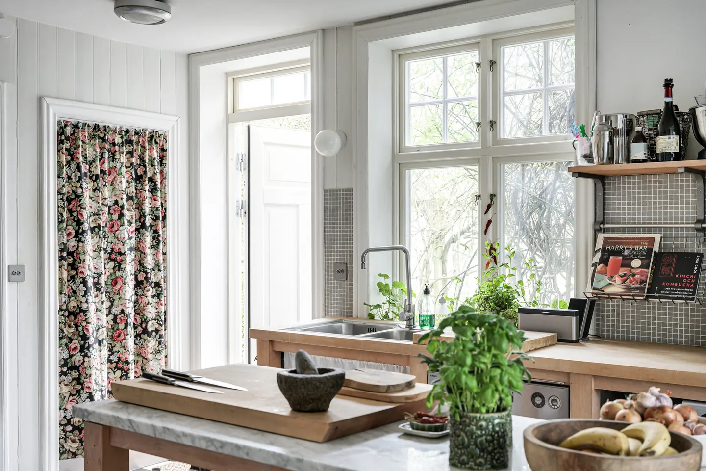 cuisine blanche et bois