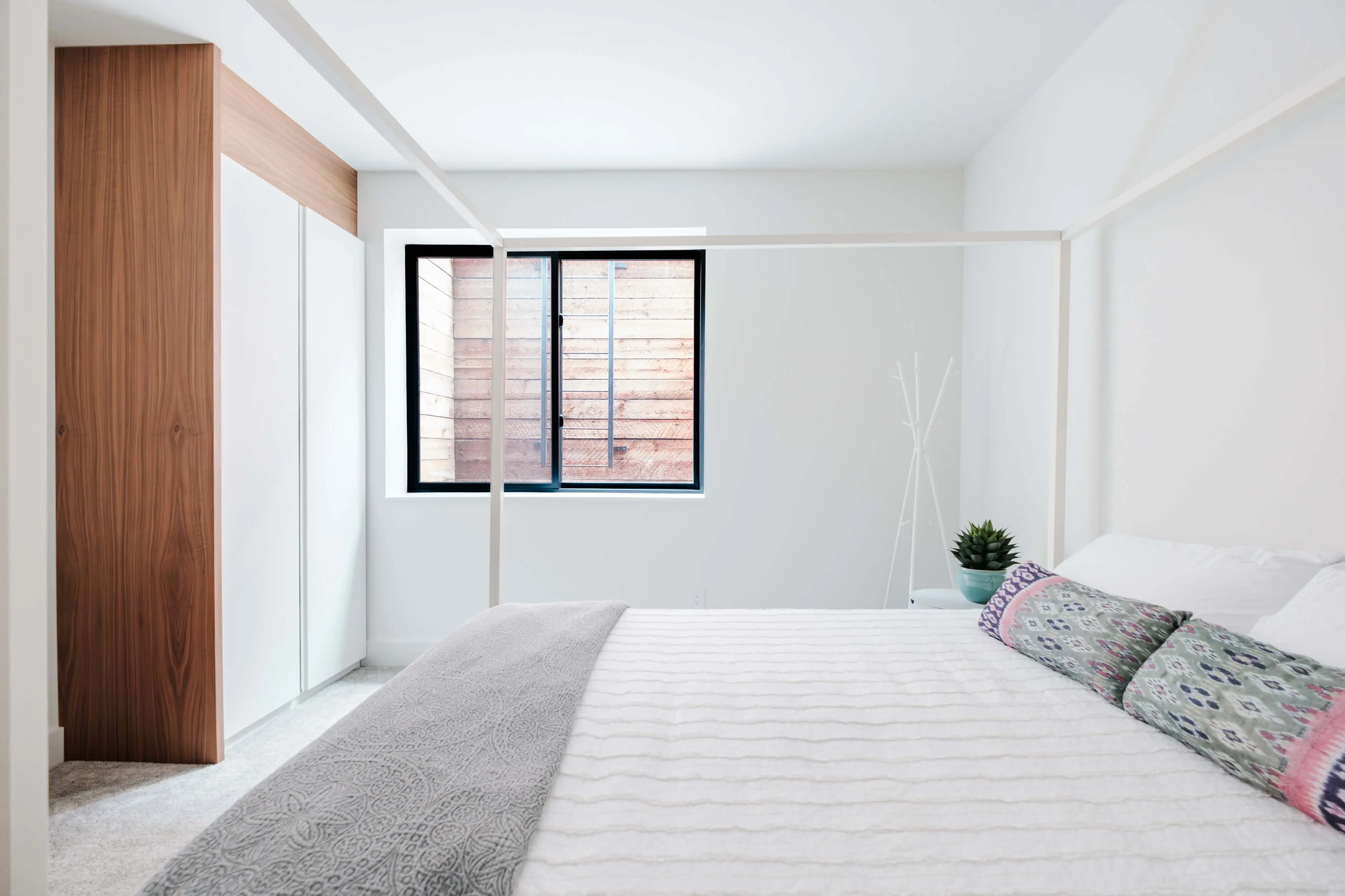 chambre minimaliste maison contemporaine