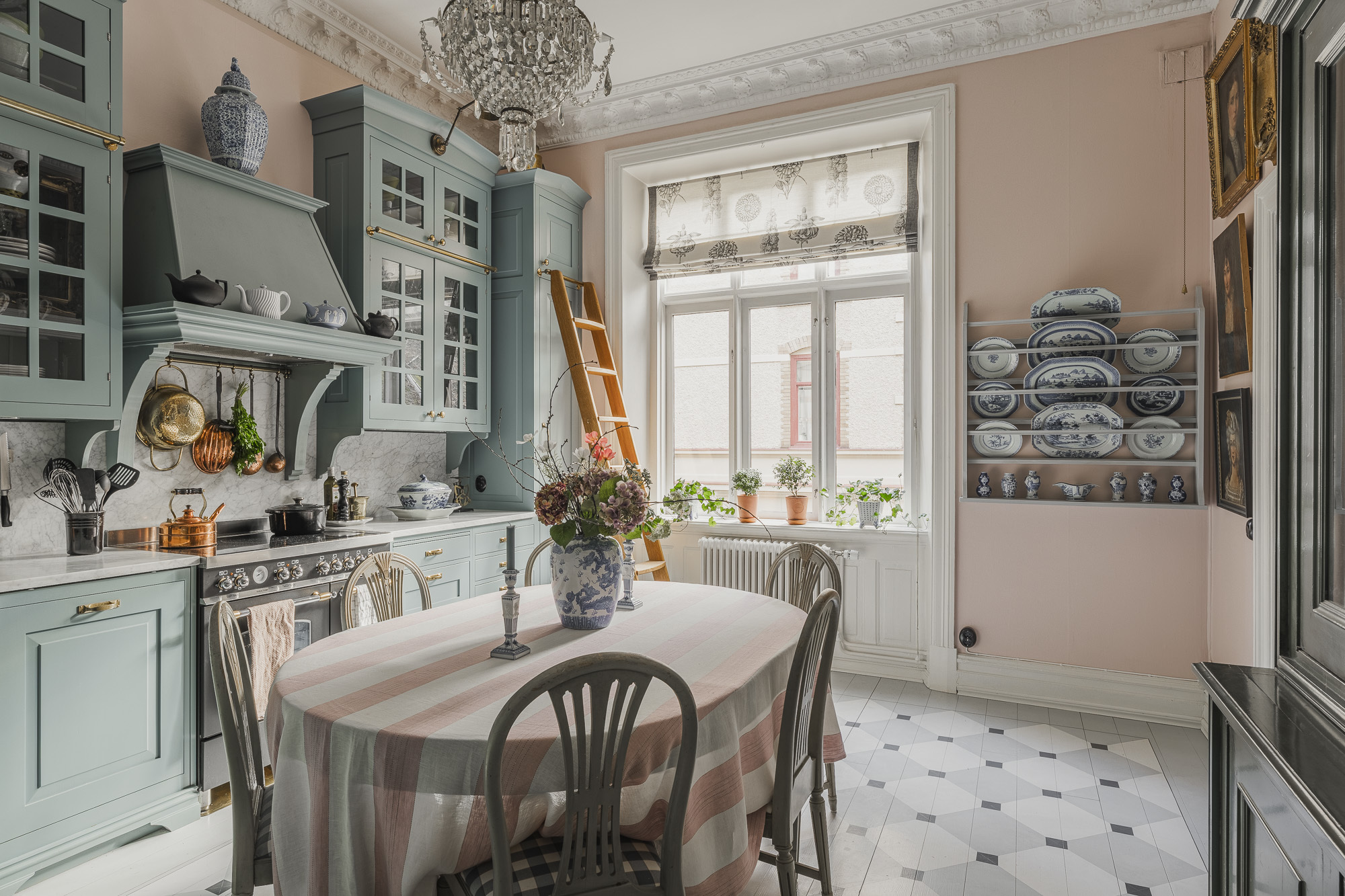 cuisine verte campagne trois-pièces décoration élégante