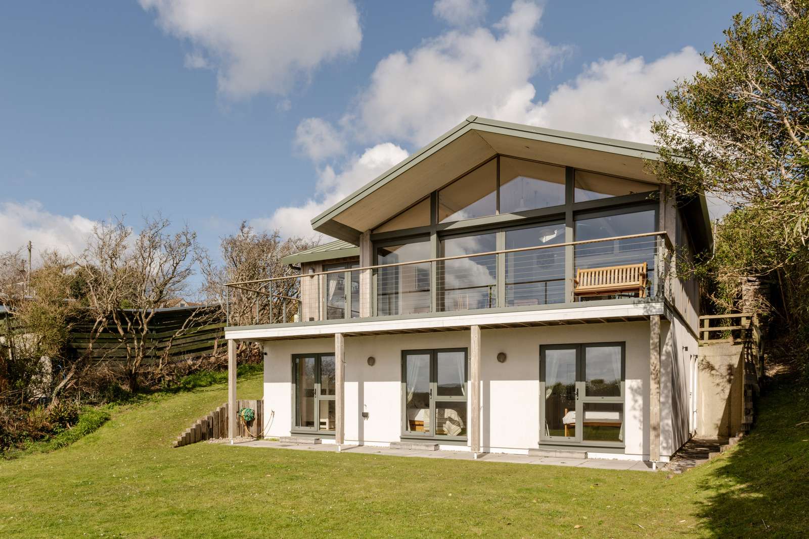 maison contemporaine près de la mer Pays de Galles