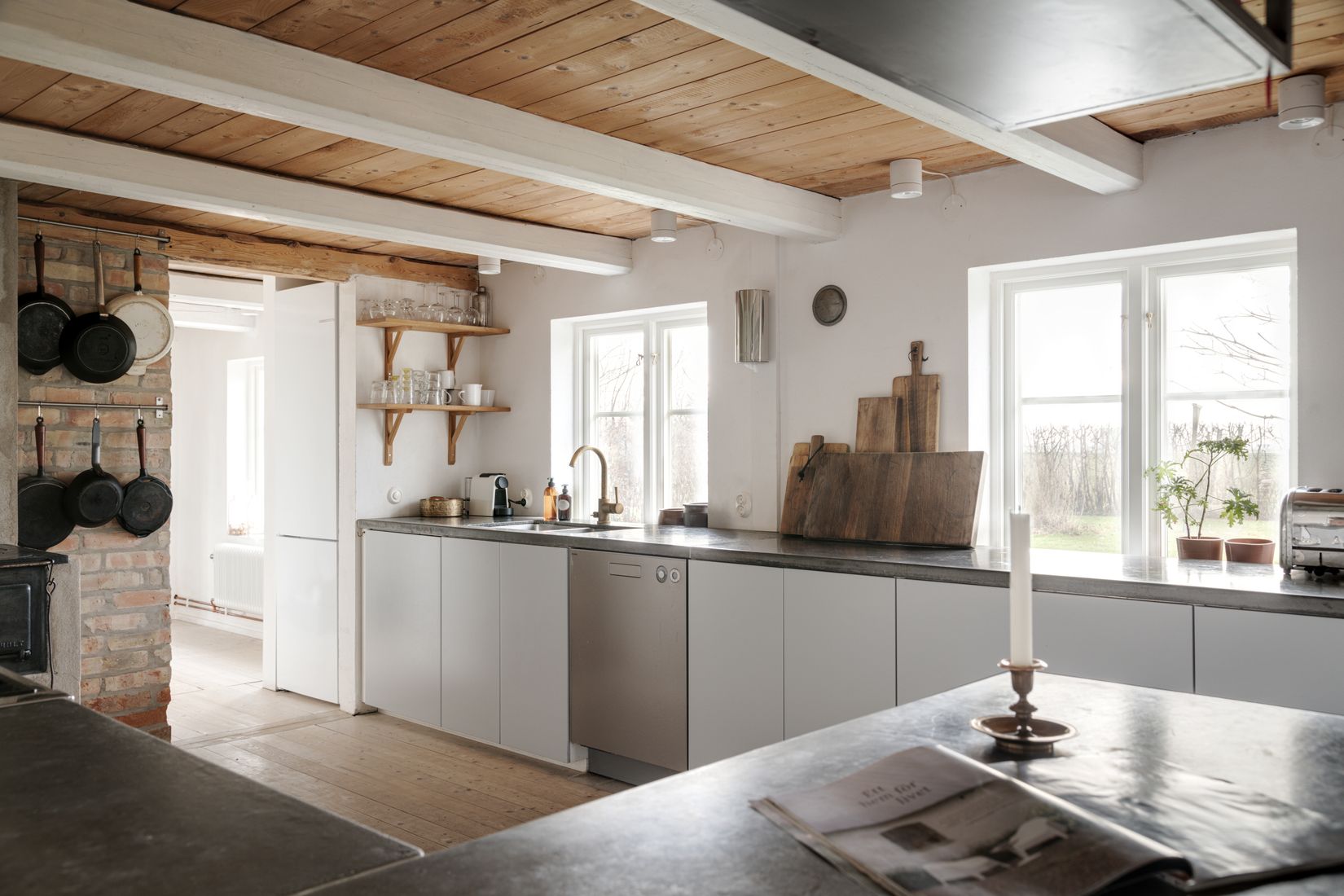 cuisine grise moderne maison de campagne cuisine grise moderne maison de campagne