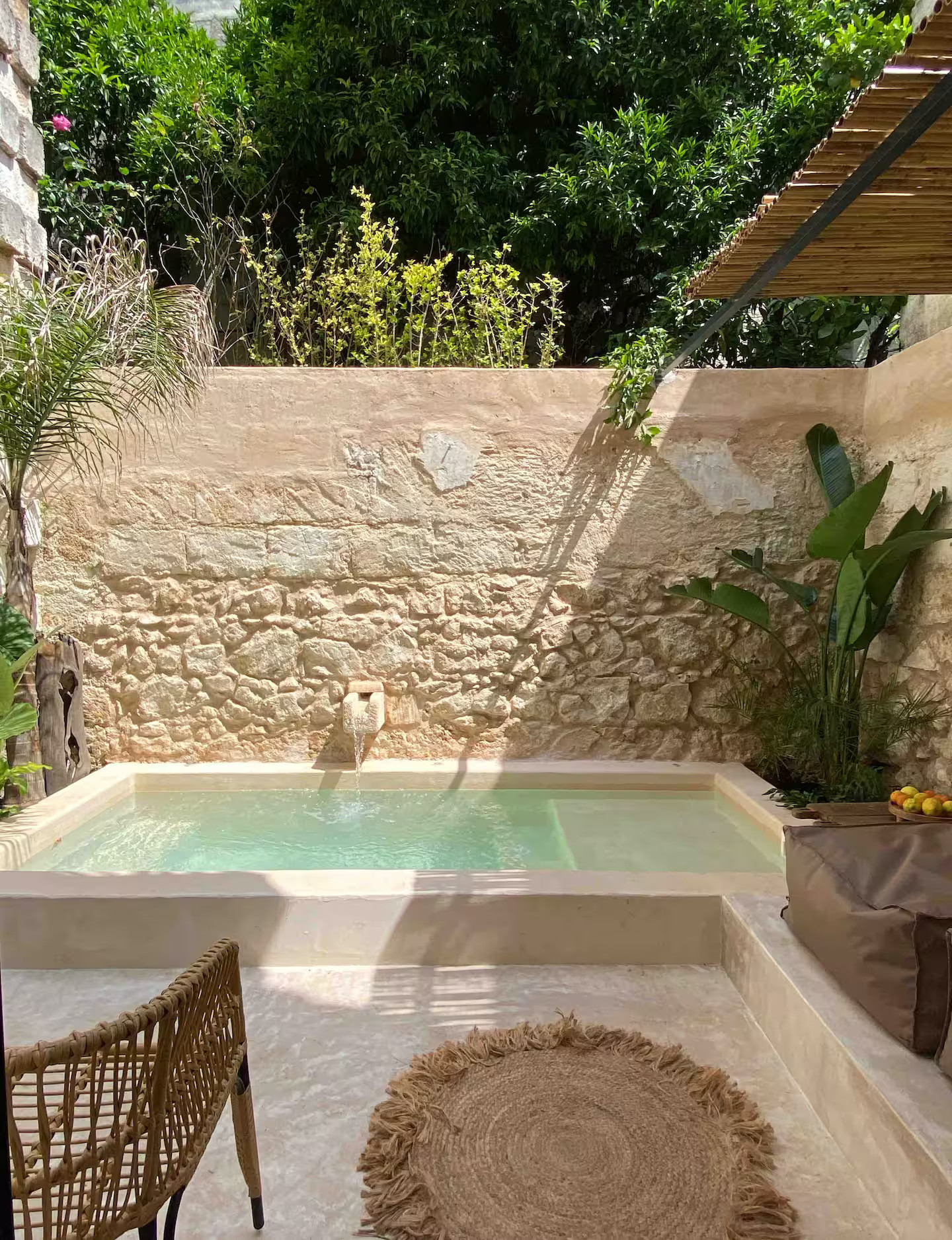 jardin avec petite piscine maçonnée Musa Aqua maison de ville dans les Pouilles jardin avec petite piscine maçonnée Musa Aqua maison de ville dans les Pouilles
