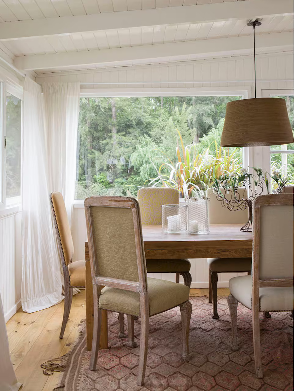 salle à manger décoration rustique chic