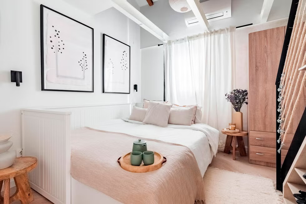 chambre avec poutres décoration naturelle appartement en duplex chambre avec poutres décoration naturelle appartement en duplex