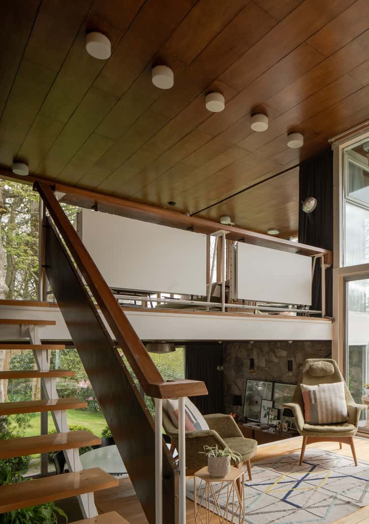 salon maison mid-century par l'architecte Peter Womersley 1954 en Angleterre