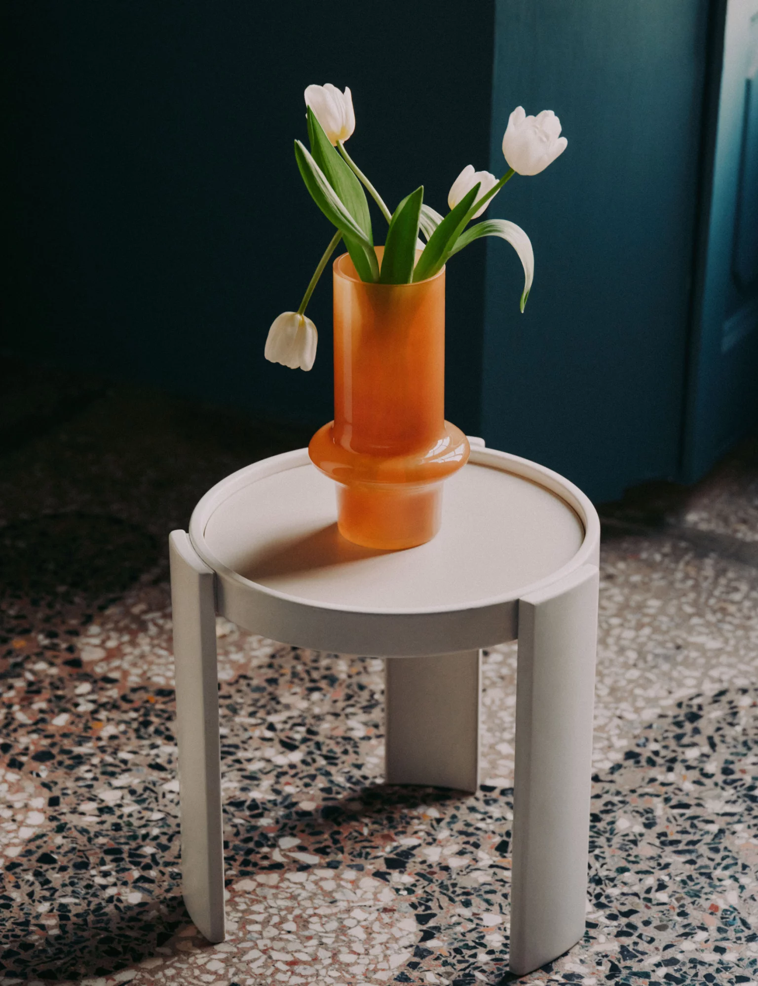 vase orange vase orange