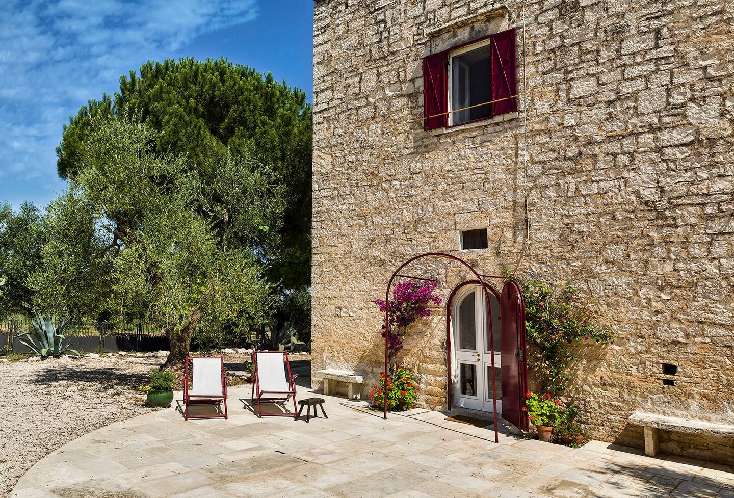 maison ancienne en pierres Pouilles maison ancienne en pierres Pouilles