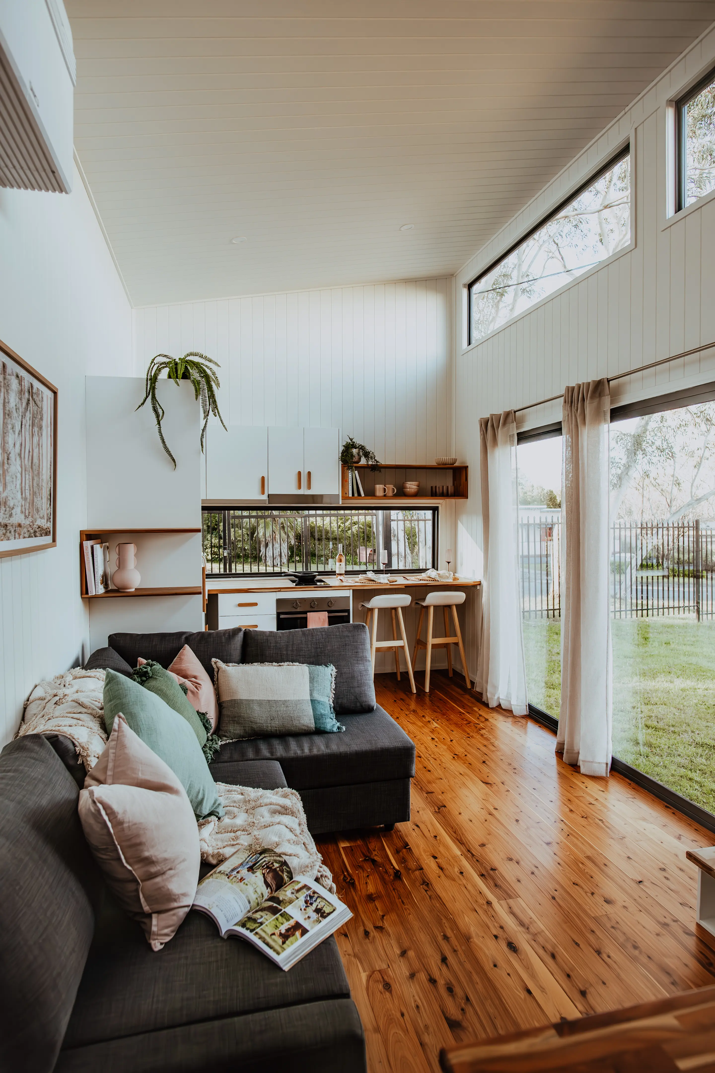 salon petite maison mobile modèle Kookaburra par Unplgd