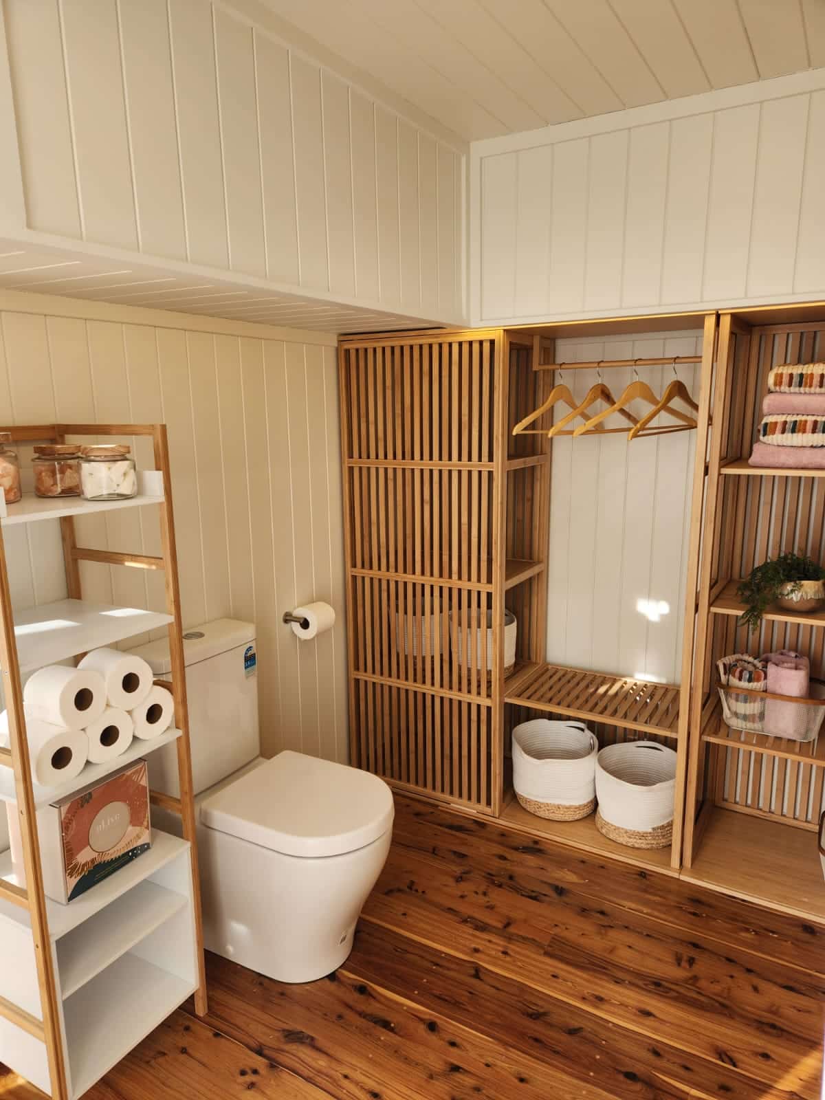 salle de bain petite maison mobile modèle Kookaburra par Unplgd