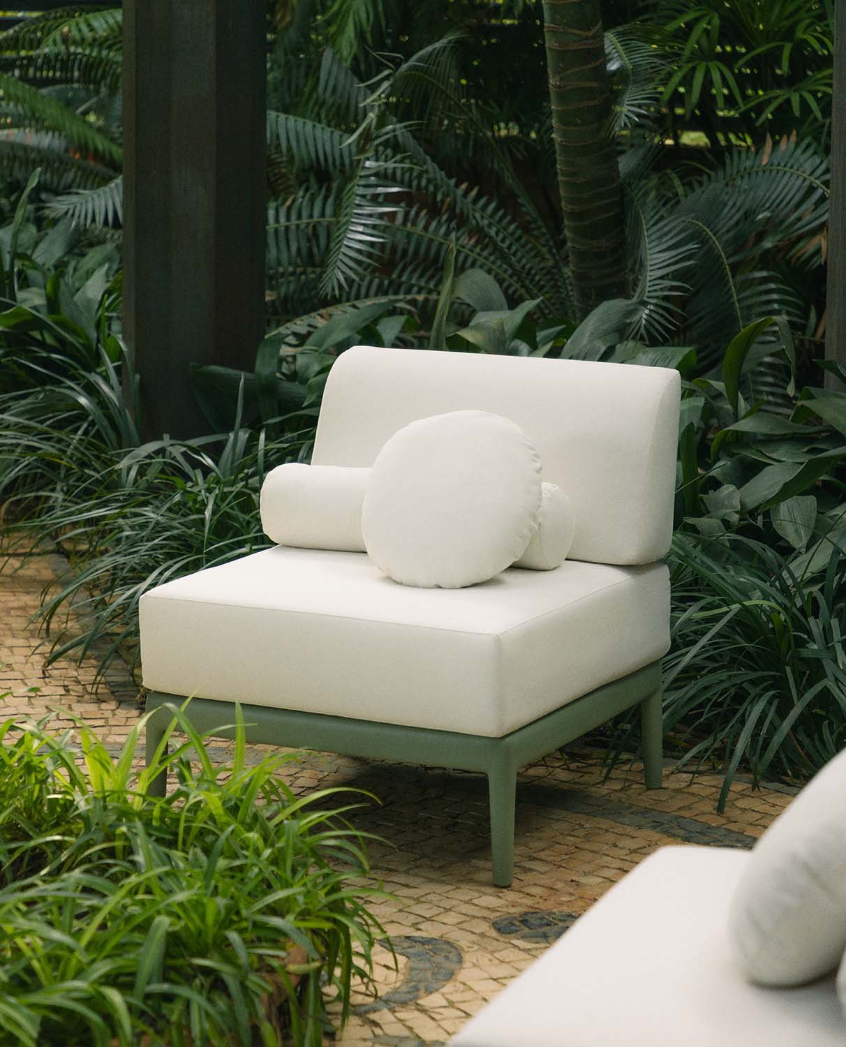 fauteuil de jardin vert sauge collection 2025 The Masie