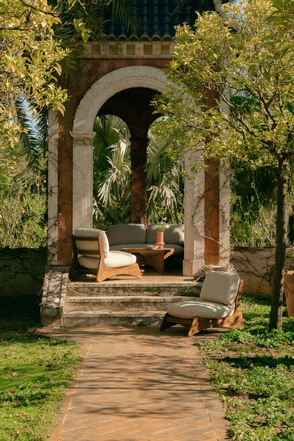 salon de jardin bois tissu collection 2025 The Masie