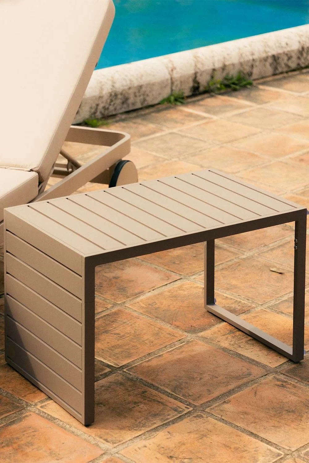 table basse de jardin en aluminium collection 2025 The Masie