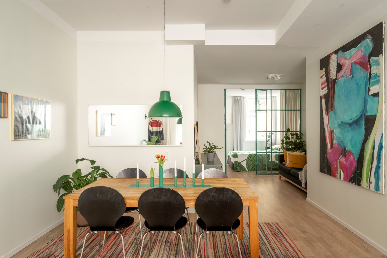 salle à manger salon avec verrière verte chambre deux-pièces 57m2