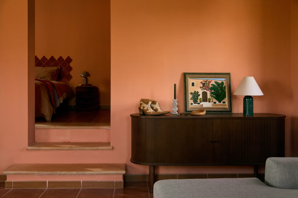 salon mur terracotta décoration par Westwing salon mur terracotta décoration par Westwing