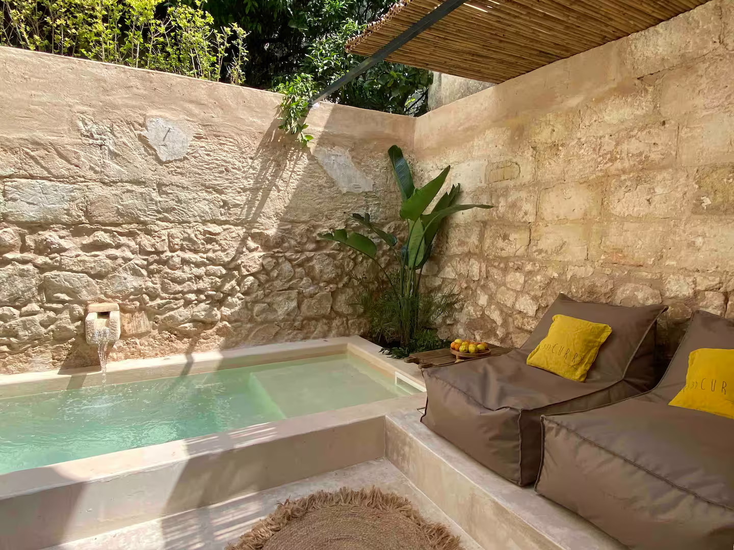 jardin avec petite piscine maçonnée Musa Aqua maison de ville dans les Pouilles jardin avec petite piscine maçonnée Musa Aqua maison de ville dans les Pouilles